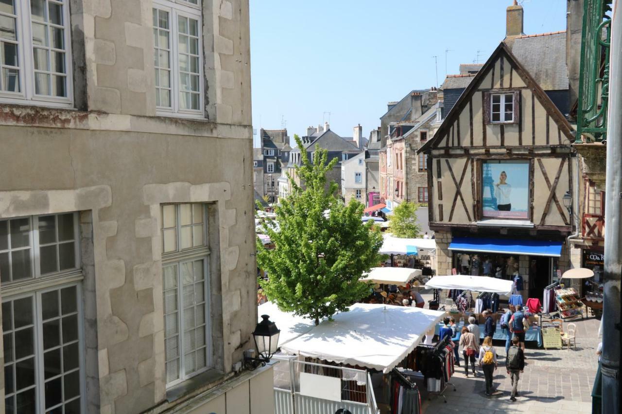 Appartements De Caractere Centre Vannes Eksteriør billede